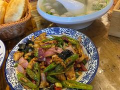 -关中道陕味艺术餐厅(西岳庙店)