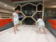 -碧中海汤泉汗蒸酒店