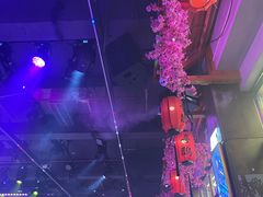 -喜鹊音乐酒馆(西街店)
