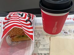 -肯德基(凯德国贸店)