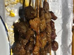 -马路牙子地桌烤肉(工体店)