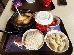 -皇室宴会厅(香港迪士尼乐园)
