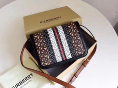 -BURBERRY(青岛海信广场店)