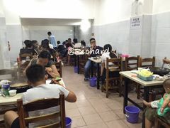 大堂-美兰春记食店·龙舌坡红烧牛肉