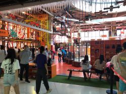 点击看大图 -嗨翻Hi-Fun竞技主题乐园·蹦床团建生日聚会(五棵松华熙店)