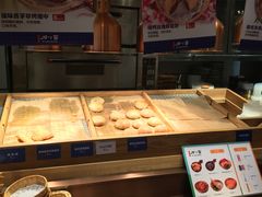-刀小蛮半只鸡过桥米线(家乐福四元桥店)