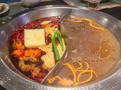 -廖掌柜·重庆鲜货火锅(上海首店)