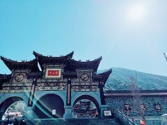 -冕宁灵山寺