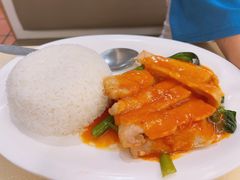 洋蔥茄汁豬扒飯-永盈茶餐厅(中山四路店)