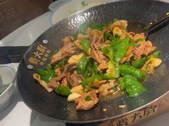 -费大厨辣椒炒肉(高铁吾悦广场店)