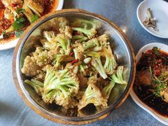 -湘满天下湖南山水主题餐厅(凤凰店)