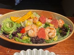 招牌虾果蔬沙拉-格鲁·秀色Georgia’s Feast