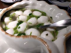 黄鱼丸子-方国老头包子·39年威海本地老字号•小船海鲜疙瘩汤