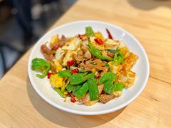 煎蛋拆骨肉-东北小二东北菜(大车家巷店)