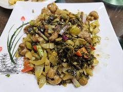 酸菜炒大肠-瑞记湛江鸡饭店·粤西第一鸡(粤垦店)