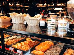 -Salon de The de Joel Robuchon(外滩18号店)