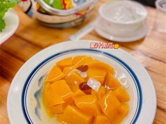 -霄汉牛三鲜湖北砂锅菜(万松园2店)