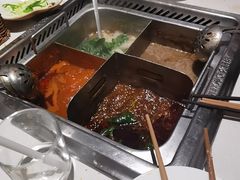 -海底捞火锅(长宁路龙之梦店)