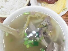 标配酸菜猪杂汤饭-陈记汤饭(水巷口店)