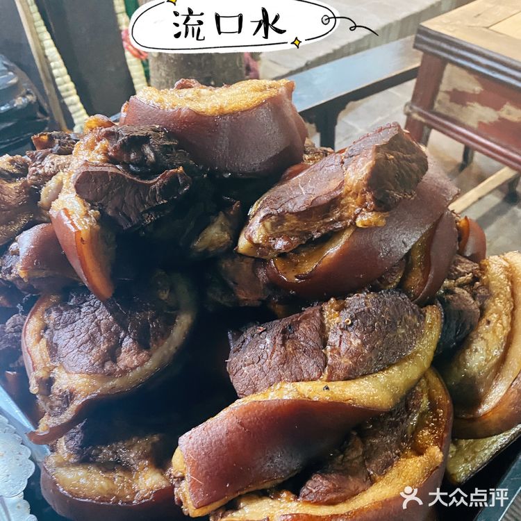 袁家村の香喷喷的肉夹馍,必吃曹记肉夹馍!