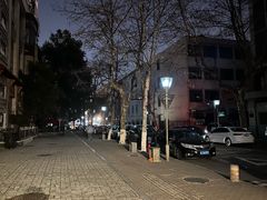 -吴山路夜市