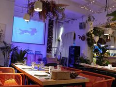 -春树下·树屋花房西餐厅(罍街AS1980店)