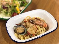 西班牙风情海鲜宽面-HELLO 27 意面·沙拉·帕尼尼