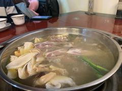 -老石黑山羊毛驴肉火锅(金凯广场店)