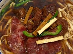 -镇南锅盖面馆(解放路店)