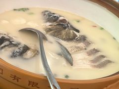 -浔味·山屿湖·正宗淳牌全鱼宴老字号