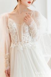 -艾米丽婚纱礼服