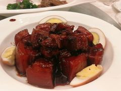 鑫鑫の石库门红烧肉-金八仙酒店