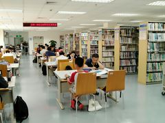 -南山图书馆(常兴路店)