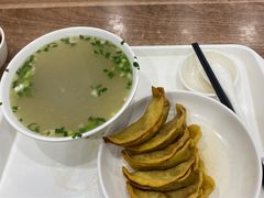 牛肉锅贴-草桥清真牛肉锅贴扁食店