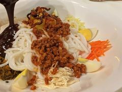 大理卤鸡凉米线-泓0871臻选云南菜·味庄