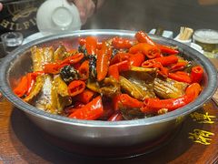 -湘潭九龙鱼头店(城南西路店)