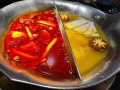 台式麻辣花胶鸡鸳鸯锅-湊湊火锅·茶憩(世博大道店)