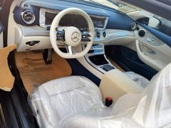 -上海星瀚奔驰4S店(红柳路店)