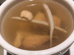 椰子炖鸡汤-绿茶餐厅(广州天河城店)