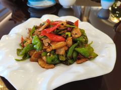 -喜乐餐厅•灯笼虾球首创者•本地小海鲜(二马路店)