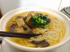 -文山荷鲜居(翠湖店)