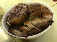 烧鹅腿烧肉濑-香辉食馆(新兴路店)