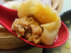 蟹黄汤包-食惠里小笼包面馆(越秀店)