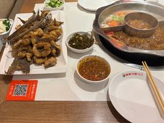 -盛源川香鱼火锅(西小区总店)