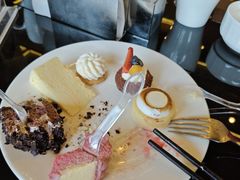 -大中华希尔顿酒店-念自助餐·海南美食·三文鱼