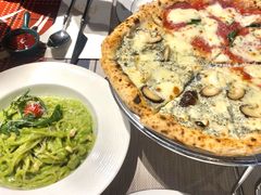 双拼披萨-Primo·丽莫意大利窑烤披萨