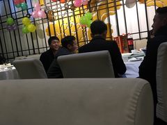 -鼎记酒楼(雁南一路店)