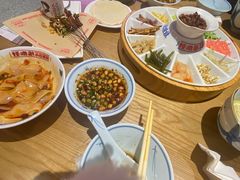 -怪噜范·老贵阳街头名小吃(数博万达店)