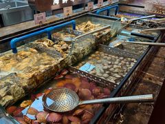 -黑金·寻焰自助百汇·烤肉·火锅(中街店)