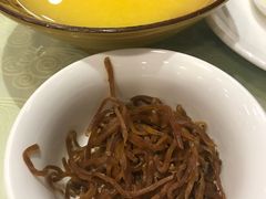 玉米渣粥-东四民芳餐厅(世茂工三店)